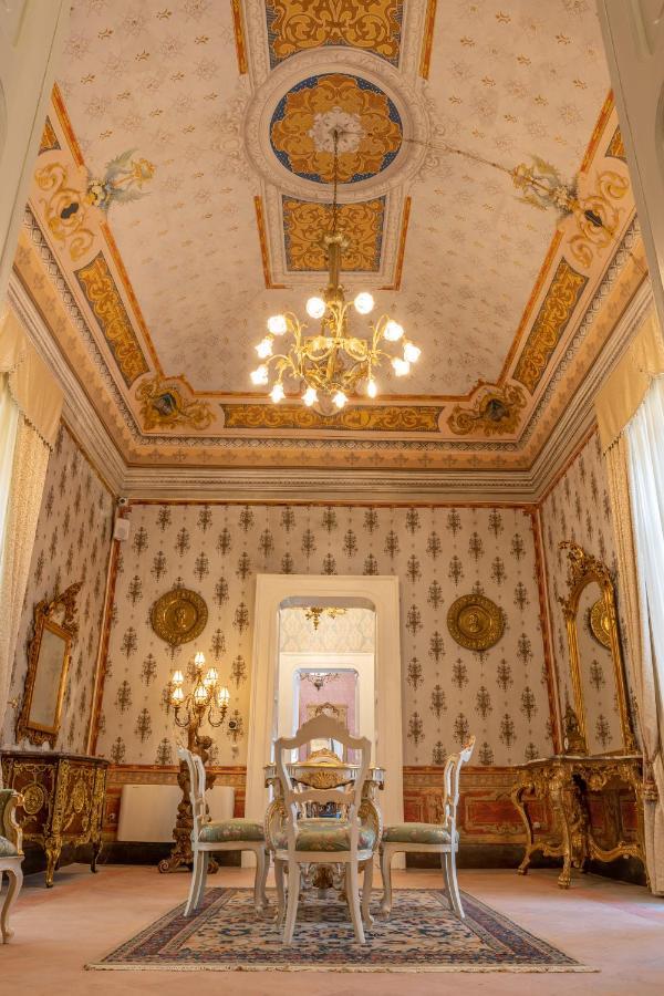 Il Cavaliere Al Borgo Antico Hotel Copertino Exterior foto