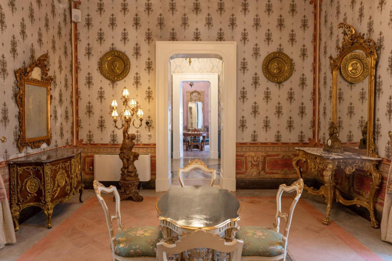 Il Cavaliere Al Borgo Antico Hotel Copertino Exterior foto