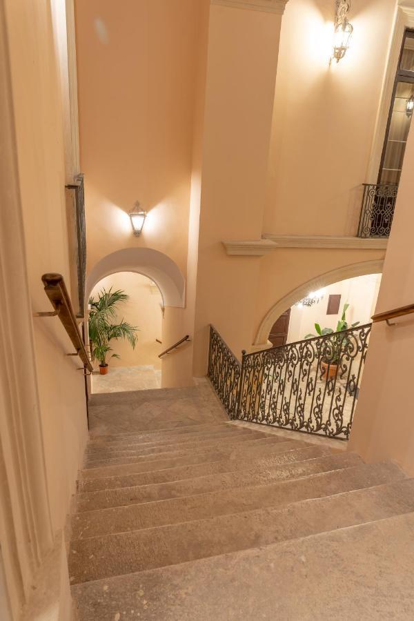 Il Cavaliere Al Borgo Antico Hotel Copertino Exterior foto
